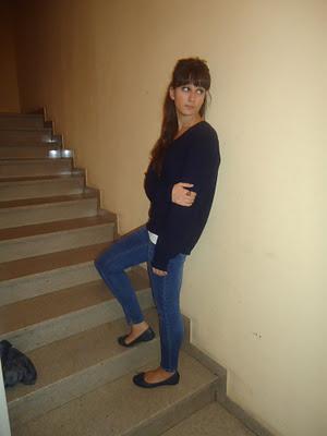 la femminilità di un maglione da uomo la femminilità di un maglione da uomo