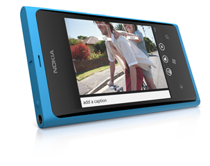 Nokia Lumia 800 in azione – Video e dettagli in Italiano