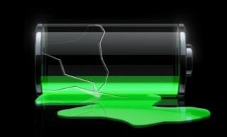 leaking_battery Riduciamo i consumi di batteria su iOS 5 ( Guida iBenny )
