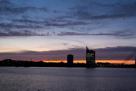 Riga, il tramonto sul Daugava