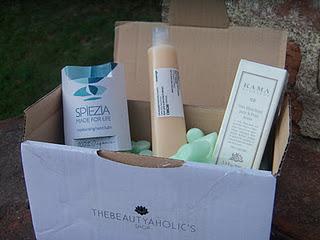 buying @ beautyaholicshop.com buying @ beautyaholicshop.com