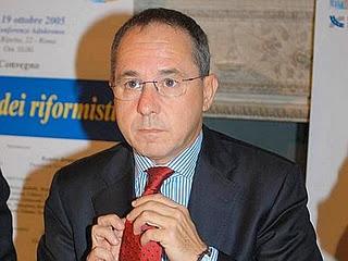 Tu quoque Stracquadanio Tu quoque Stracquadanio