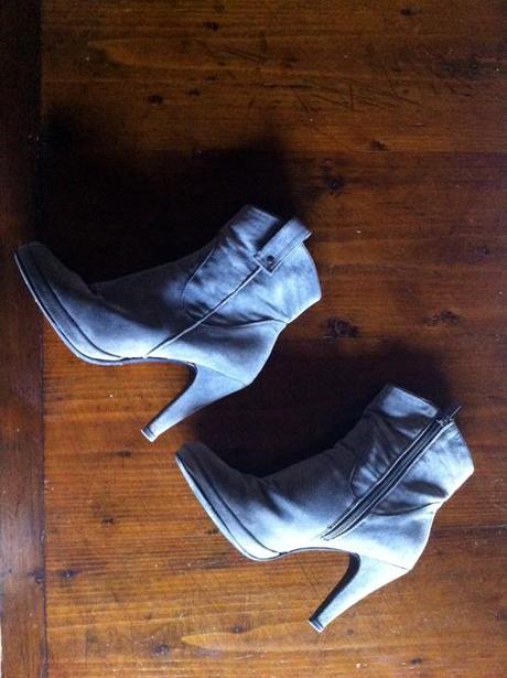Smiling tip : How to customize your old ankle boots!!!