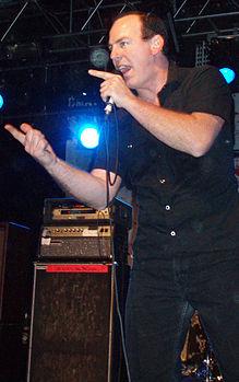 http://upload.wikimedia.org/wikipedia/commons/thumb/1/18/Greg_Graffin-Starland_BallRoom-2007.jpg/219px-Greg_Graffin-Starland_BallRoom-2007.jpg