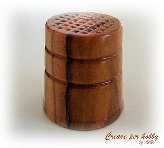 DITALI: il mio primo ditale in legno DITALI: il mio primo ditale in legno