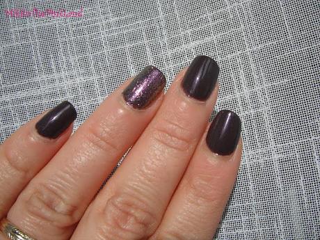 Smalto del giorno: Chanel Paradoxal…più o meno! Smalto del giorno: Chanel Paradoxal…più o meno!