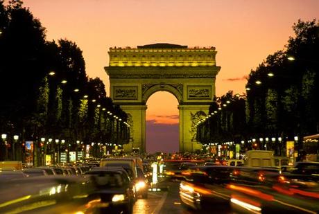 Gli champs-elysees