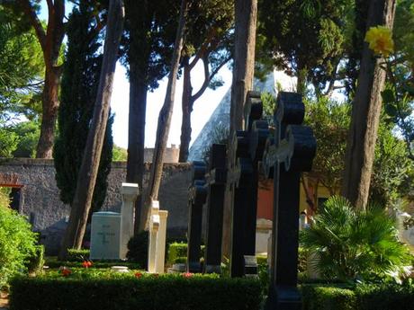 Il cimitero acattolico di Roma
