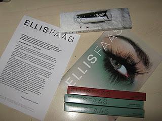 Ellis Faas: il make-up del futuro! Ellis Faas: il make-up del futuro!