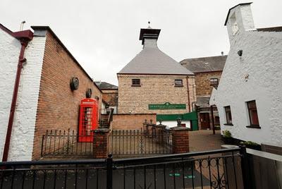 Viaggio nel Mondo - Irlanda del Nord la più vecchia distilleria al Mondo