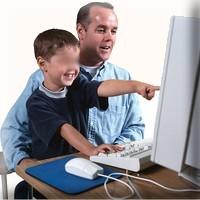 Genitori figli e computer