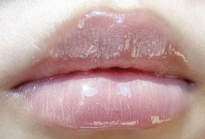 Lipstick VS Lipgloss