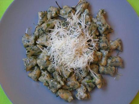 Gnocchetti di pane e bietole selvatiche Gnocchetti di pane e bietole selvatiche