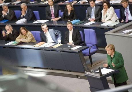 Eurobond, il passato senza presente Eurobond, il passato senza presente