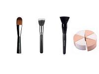 Il Fondotinta Deve Essere Dello Stesso Colore Della Pelle