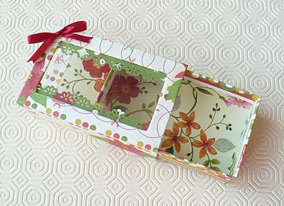 Scatolina Natalizia porta Tag! - Christmas tags box holder! Scatolina Natalizia porta Tag! - Christmas tags box holder!
