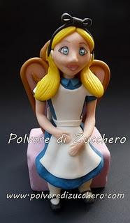 Alice in Wonderland: il Cappellaio matto, Bianconiglio, Alice, Stregatto, Brucaliffo, Pinko Panko & Panko Pinko