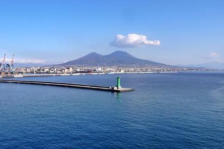In diretta da Costa Favolosa – Giorno 5: Napoli.