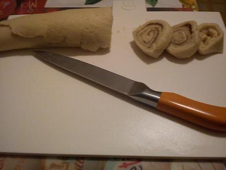BISCOTTI ALLA CANNELLA. BISCOTTI ALLA CANNELLA.