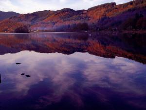 Perthshire Hill walking in Perthshire – by Alister Sinclair & Jess Smith