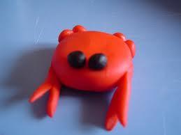 Montessori moments:stimolare la manipolazione con la pasta di sale. Montessori moments:stimolare la manipolazione con la pasta di sale.