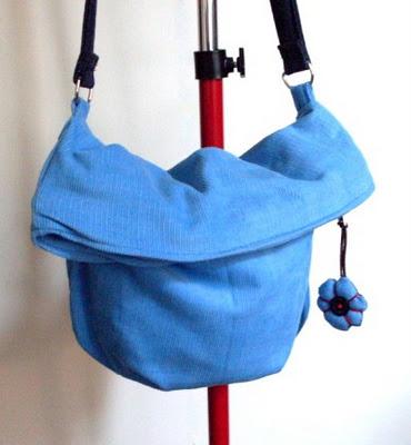 BORSA Floscia...Azzurra BORSA Floscia...Azzurra