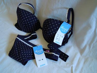 Ultimo Shopping: Triumph e alluvione Ultimo Shopping: Triumph e alluvione