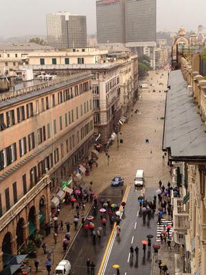 Ultimo Shopping: Triumph e alluvione Ultimo Shopping: Triumph e alluvione