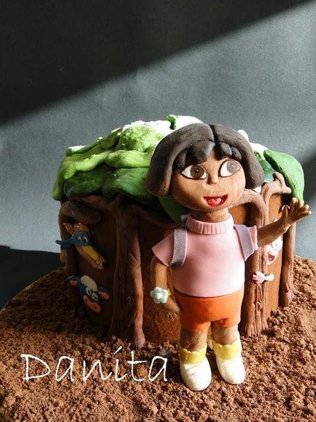 La torta di Dora l'esploratrice!!! La torta di Dora l'esploratrice!!!