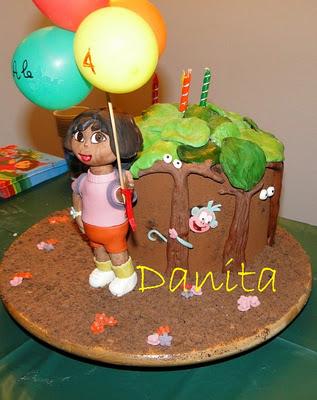 La torta di Dora l'esploratrice!!! La torta di Dora l'esploratrice!!!