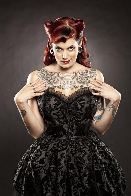 Delicious Pin Up Delicious Pin Up