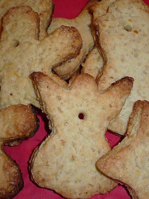 Per i bambini del Santa Lucia: biscotti all'arancia pieni di luce.