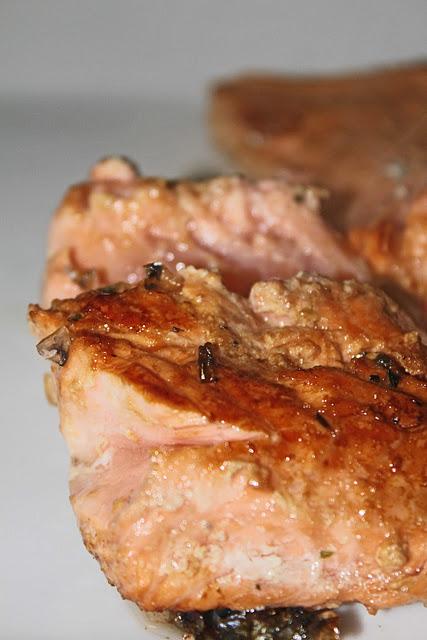 Salmone marinato allo yogurt e soia Salmone marinato allo yogurt e soia