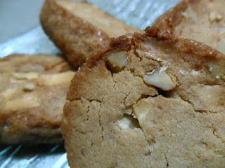 RUSTICI DI CASTAGNE,NOCI E CIOCCOLATO BIANCO RUSTICI DI CASTAGNE,NOCI E CIOCCOLATO BIANCO
