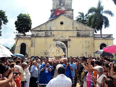 Cuba: l’ateismo di stato è solo un ricordo, oggi rifiorisce la fede