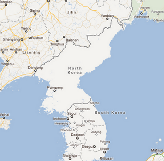 Un paese al buio: immagini notturne dal satellite della Corea del Nord