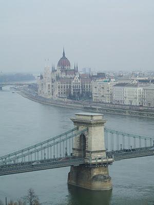 BUDAPEST CHRISTMAS BUDAPEST CHRISTMAS