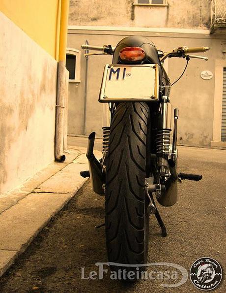 Lefatteincasa : Guzzi  250 ts by Francesco