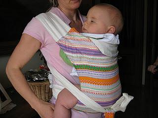 Corso per imparare a portare con il mei tai Corso per imparare a portare con il mei tai