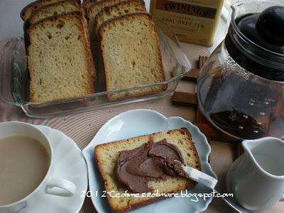 Fette biscottate con licoli e buon anno nuovo