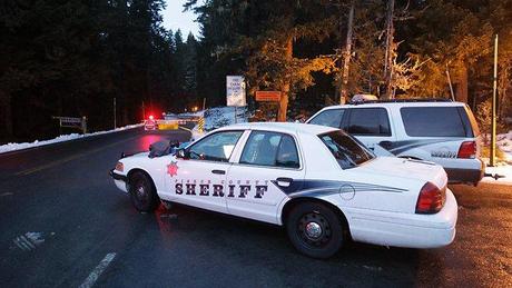 Caccia all'uomo nelle foreste di Seattle, in Usa: ha ucciso una ranger
