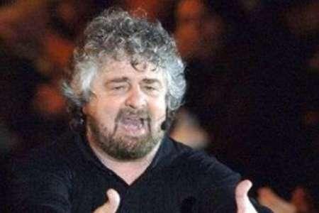 beppe grillo 5 selle Beppe Grillo scrive: bisogna capire gli attentati ad Equitalia