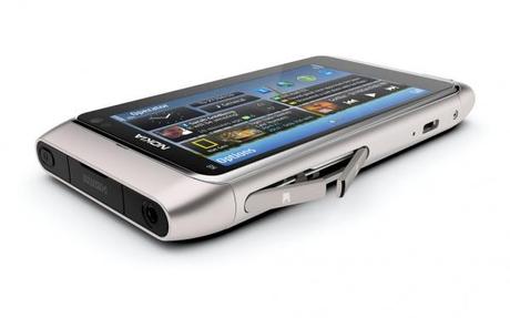 nokia-n8-nuove-bellissime-immagini-ufficiali-L-7.jpeg