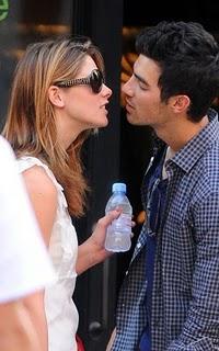 Ashley Grenee e Joe Jonas!