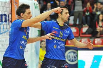 Pallavolo A1/M: tentativo di fuga per Trento e Macerata, Cuneo ko a sorpresa Pallavolo A1/M: tentativo di fuga per Trento e Macerata, Cuneo ko a sorpresa