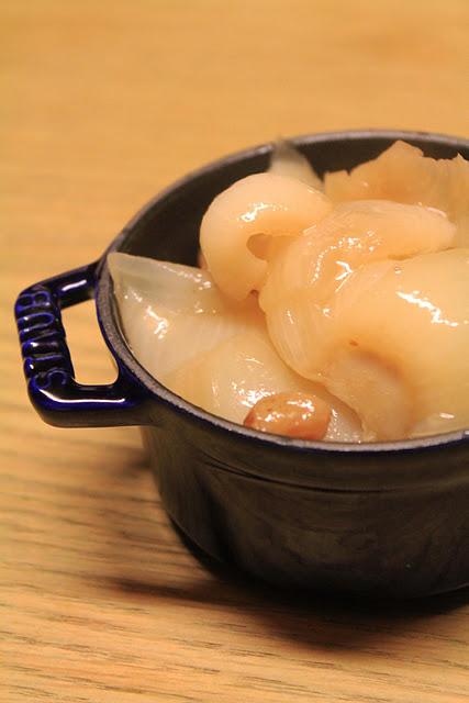 Cipolline in agrodolce...in cocotte! Cipolline in agrodolce...in cocotte!