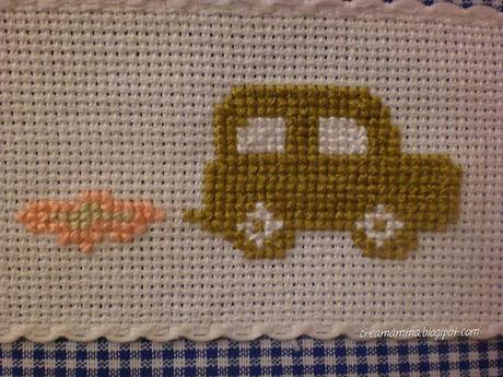 Una sacca per il nido ricamata con l'arte di arrangiarsi! Una sacca per il nido ricamata con l'arte di arrangiarsi!