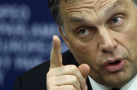 UNGHERIA: Orban fa marcia indietro. “Pronti a modificare le leggi” se arrivano i soldi del Fmi