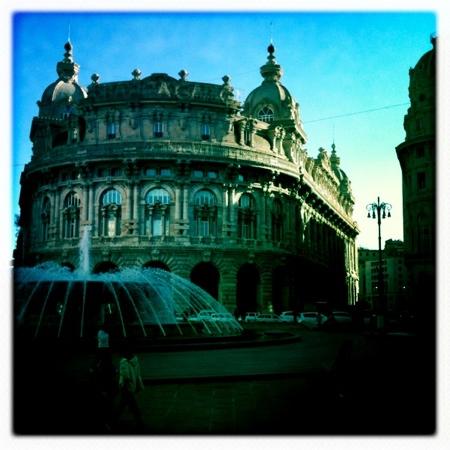 genova_piazza-de-ferrari