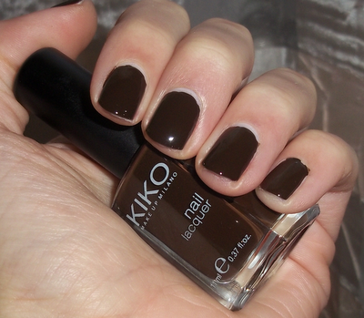 Kiko Nail Laquer n.324-Cioccolato Fondente e n.334-Viola Scuro